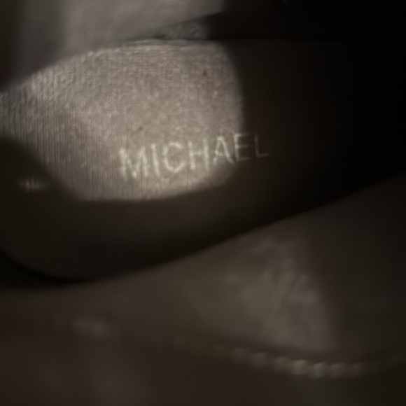 Michael Suede Leather Gray Heeled Booties size 6 - Picture 6 of 8